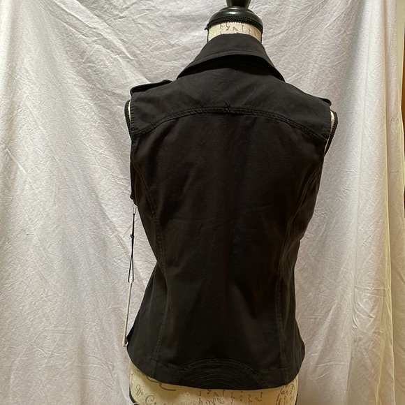 Marrakech Moto Vest - Picture 3 of 7